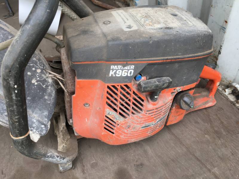 lot 124 image: Husqvarna Chop Saw