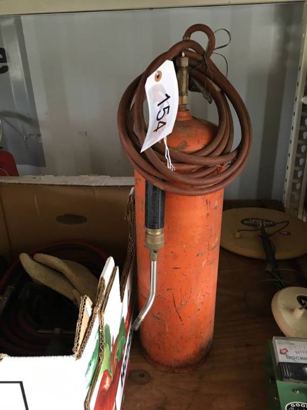 lot 154 image: 40cu Torch w box of Attachments