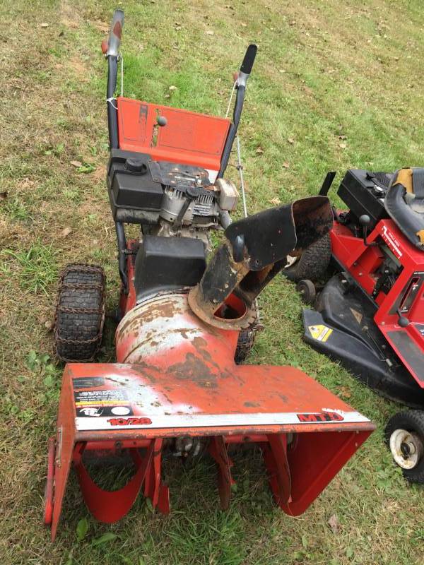 lot 159 image: MTD Snow Blower