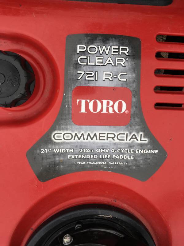 lot 181 image: Toro 21inch Snowblower