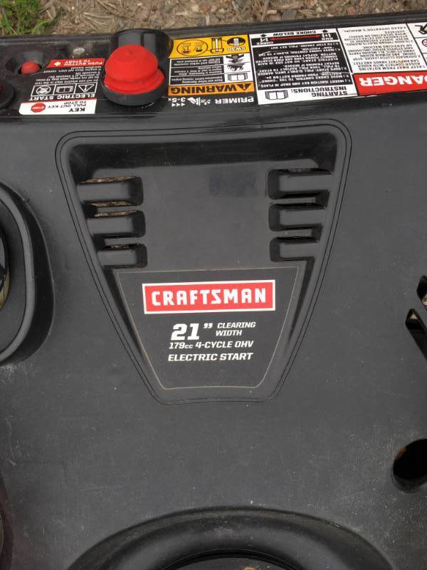 lot 186 image: Toro 21inch Snowblower