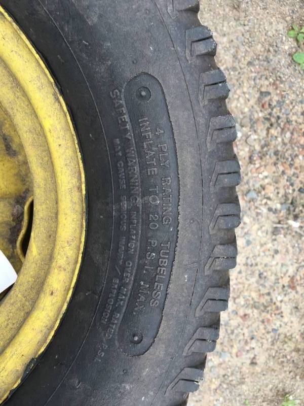 lot 200 image: 2 Lawn Mower Tires