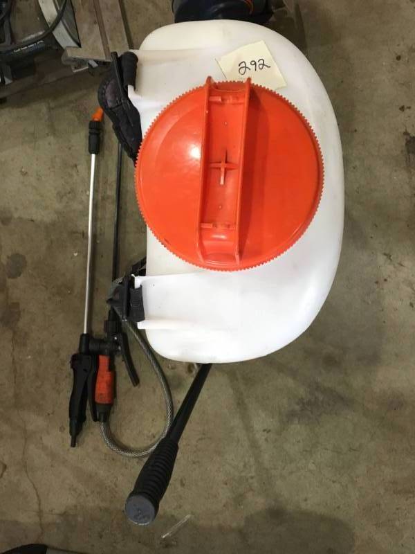 lot 292 image: Liquid Sprayer