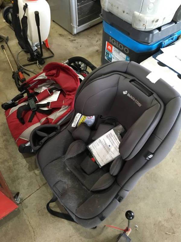 lot 312 image: New Stroller, Car Seat