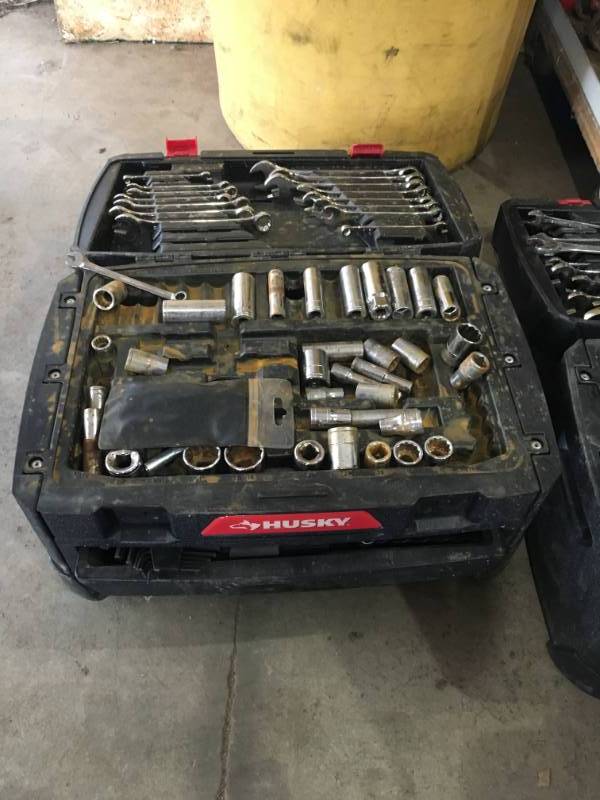 lot 317 image: Husky Tool Boxes wTools