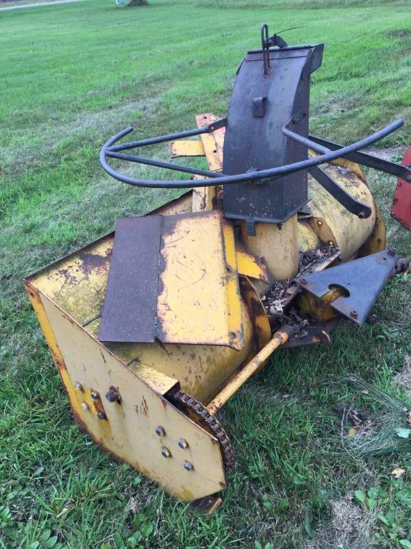 lot 325 image: Heavy Duty 6ft - 3 Point  Snowblower  Attachment