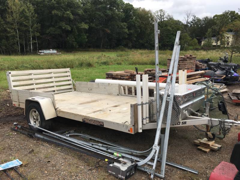 lot 10 image: 2018 ALUMA UTILITY TRAILER WITH TOOL BOX ON FRONT - 3000LB- MODEL # 8112SR