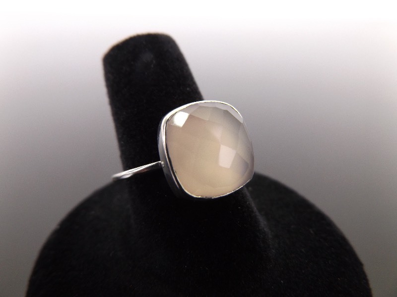 lot 42 image: .925 Sterling Silver Faceted Rose Quartz Ring Size 7