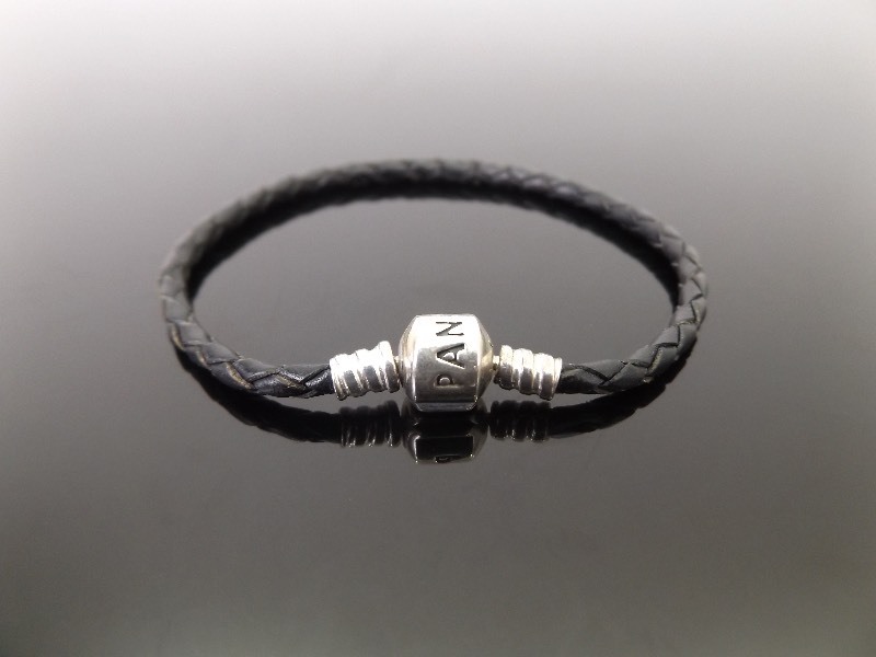 lot 52 image: .925 Sterling Silver PANDORA Bracelet