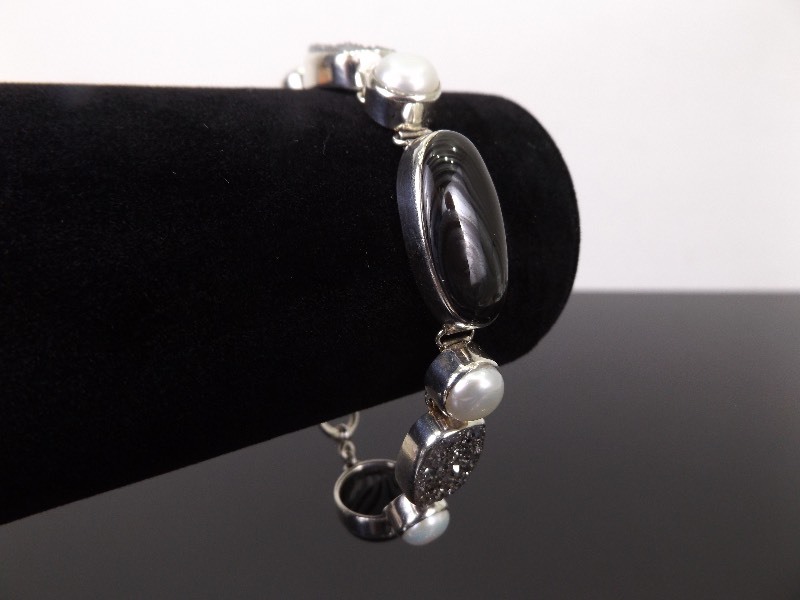 lot 54 image: .925 Sterling Silver Black Agate, Druzy Crystal and Pearl Bracelet