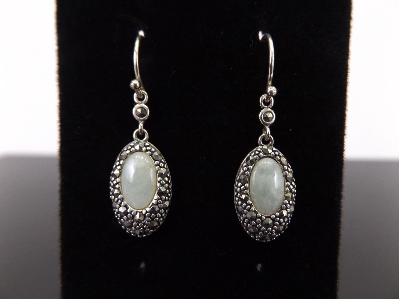 lot 72 image: .925 Sterling Silver Art Nouveau Jade Cabochon Dangle Hook Earrings