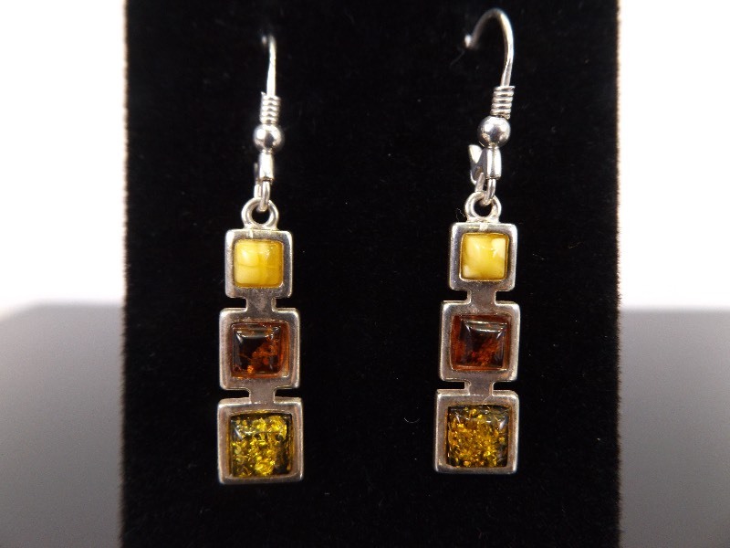 lot 78 image: .925 Sterling Silver Amber Cabochon Dangle Hook Earrings