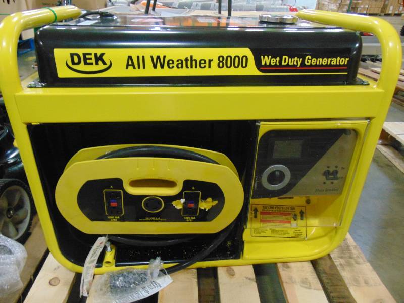 lot 76 image: Beast 10,000-Watt Surge All Weather Electric Start Generator, Removable Control Panel, 420cc, 15 HP, 100% Copper Alternator G8000BM17