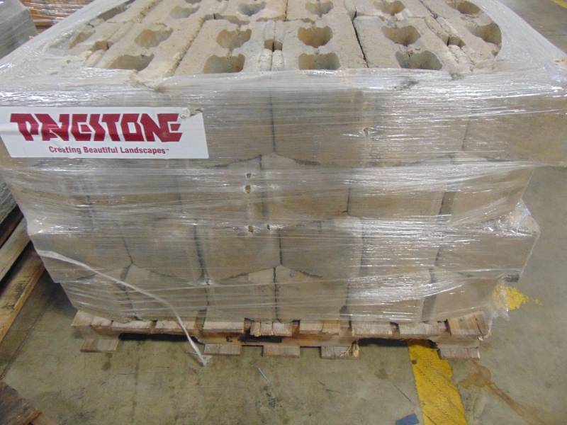 lot 384 image: Pavestone RockWall Large 6 in. x 17.5 in. x 7 in. Pecan Concrete Retaining Wall Block (48 Pcs.  34.9 Face ft.  Pallet) 79824