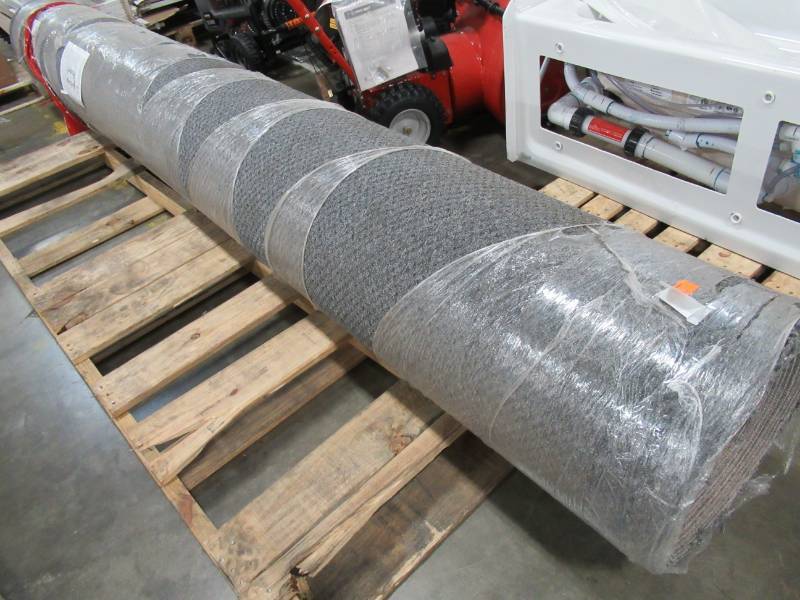 lot 43 image: Generic Gray Carpet 12 X 50-75 Carpet is in nice condition. About 14 Pile.