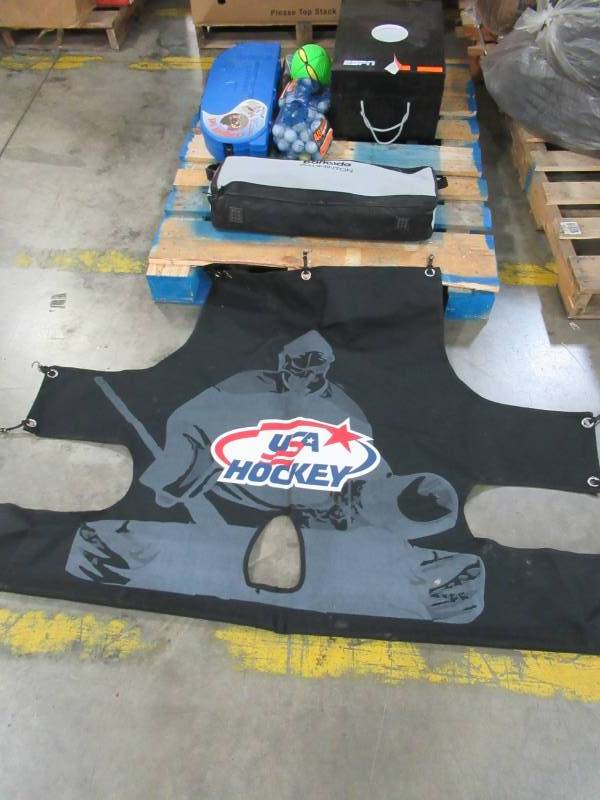 lot 45 image: Pallet of Sporting Goods, Cornhole, Badminton, Golf Balls, Hockey Practice Goal Netting and More