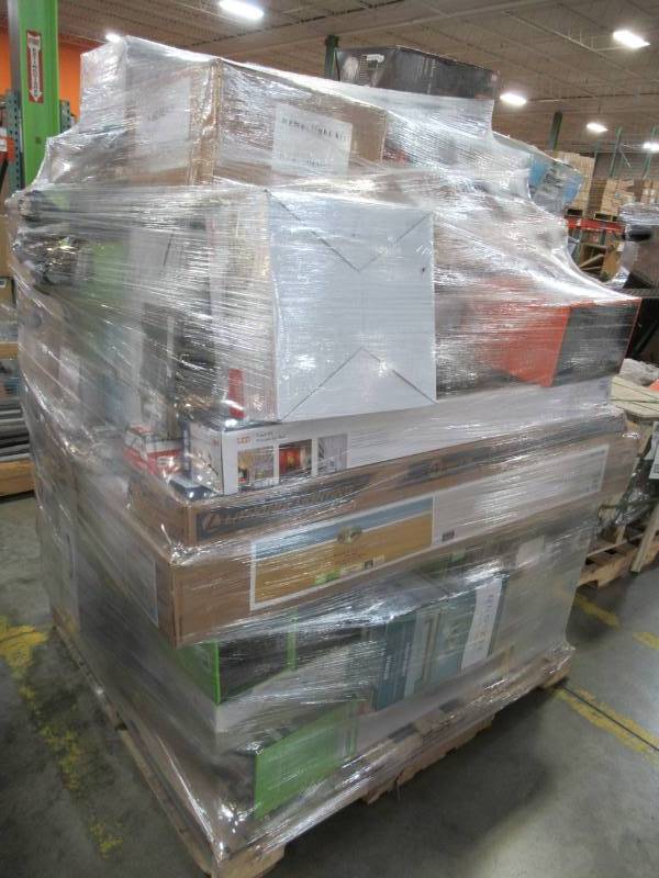 lot 140 image: WHOLESALE MIXED PALLET OF RETURNS - CEILING FANS AND LIGHTING