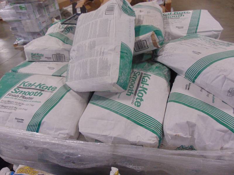 lot 202 image: Gold Bond Kal-Kote 50-lb Bag Finishing Plaster 50002660 - Entire Pallet