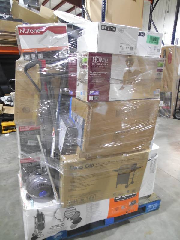 lot 14 image: WHOLESALE PALLET LOT OF GENERAL MERCHANDISE, FANS, LIGHTS, VACUUM , GRILL, SINK