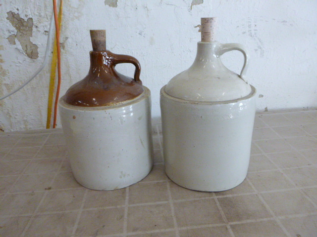 lot 64 image: 2 Stoneware Jugs