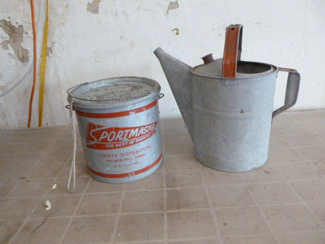 lot 87 image: Vintage Minnow Bucket and Watering Can