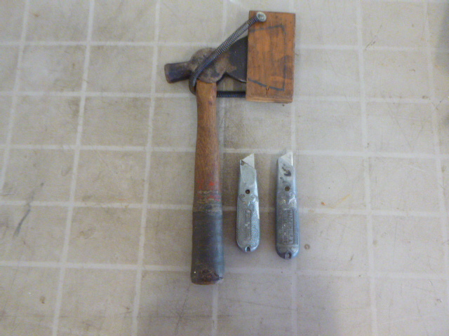 lot 95 image: Vintage Axe and Utility Knives