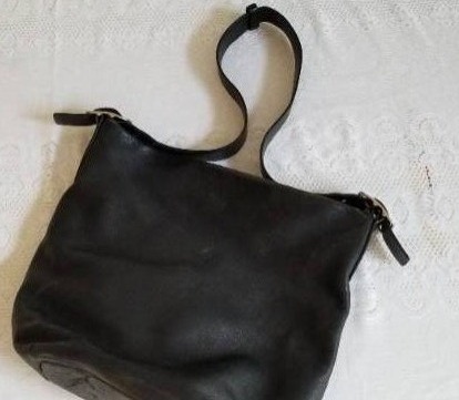 lot 38 image: Coach Black Leather Bucket Handbag L15-9151