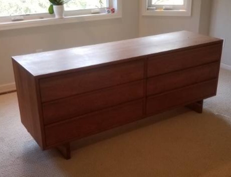 lot 7 image: Anders 6 Drawer Dresser by Vermont Furniture Design