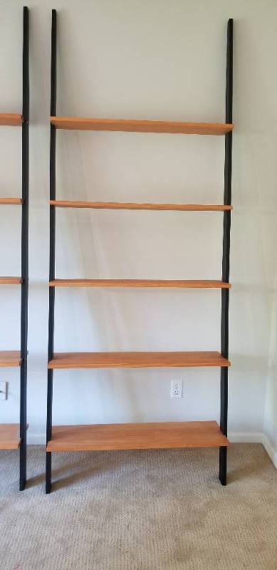 lot 46 image: Tall Ladder Book Shelf, 1 of 4