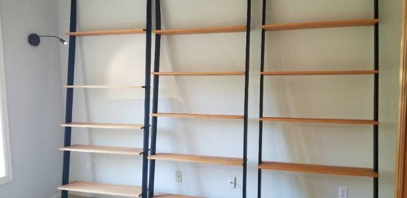 lot 49 image: Tall Ladder Book Shelf, 4of 4