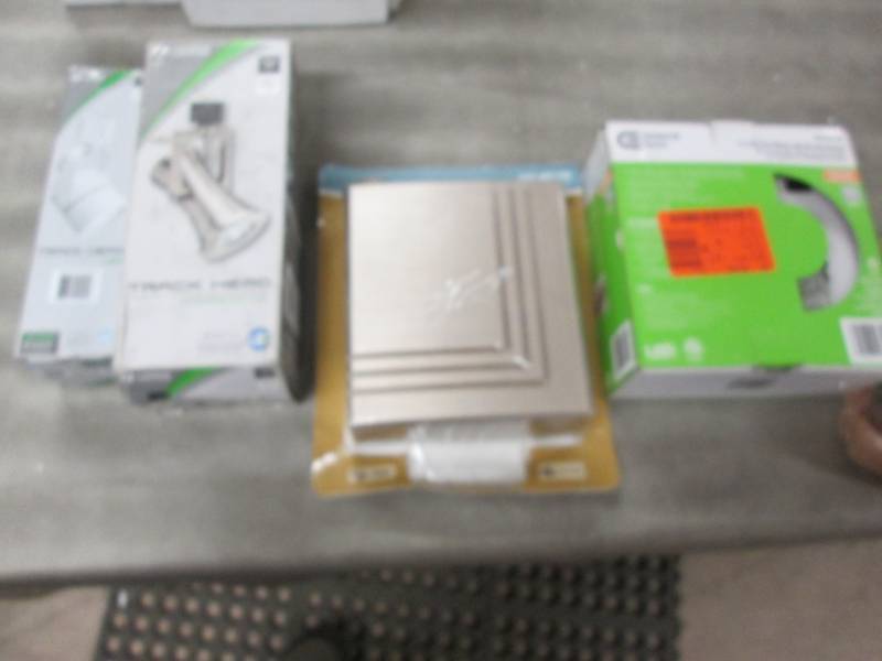 lot 71 image: 2 Track Heads, Door Bell, Ribbon Li...
