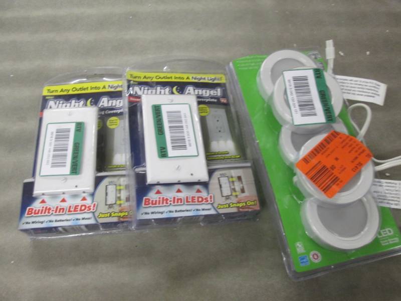 lot 76 image: 2 NightLight Wall Outlet Coverplate...