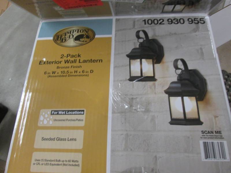 lot 157 image: Hampton Bay 1-Light Bronze Outdoor ...