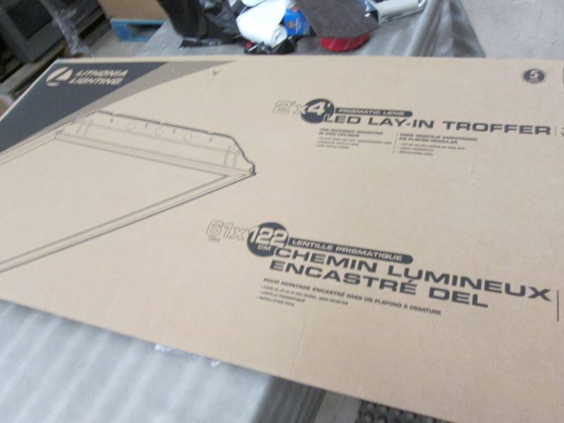 lot 174 image: Lithonia Lighting 2 ft. x 4 ft. Whi...