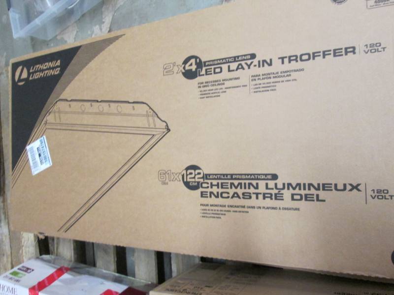 lot 175 image: Lithonia Lighting 2 ft. x 4 ft. Whi...