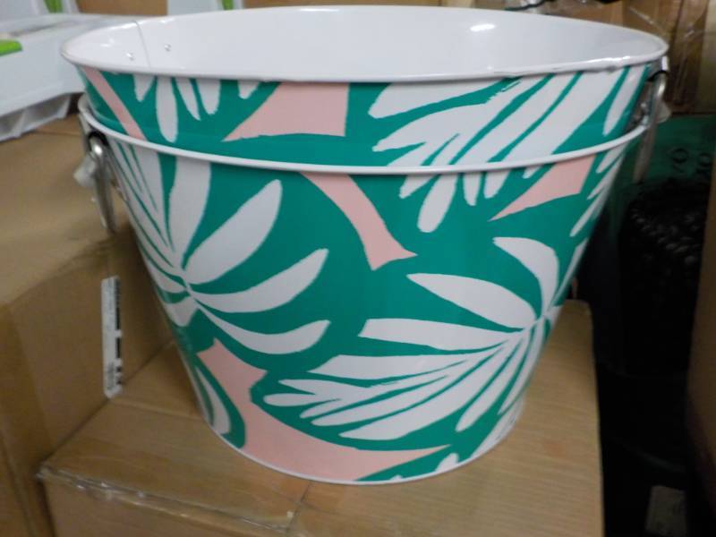lot 59 image: Set of 2 Beverage Metal Tubs- 16 d...