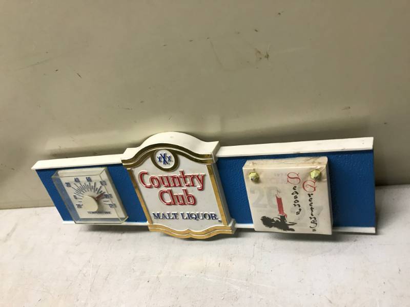 lot 27 image: Vintage Country Club Malt Liquor Sign With Calendar And Thermometer, Therm Doesnt Work