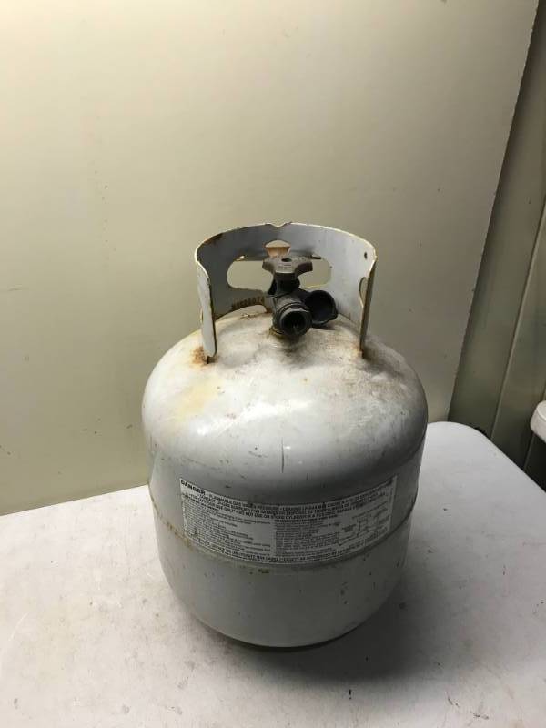 lot 24 image: 20 Pound Propane Tank, Used, Some Wear