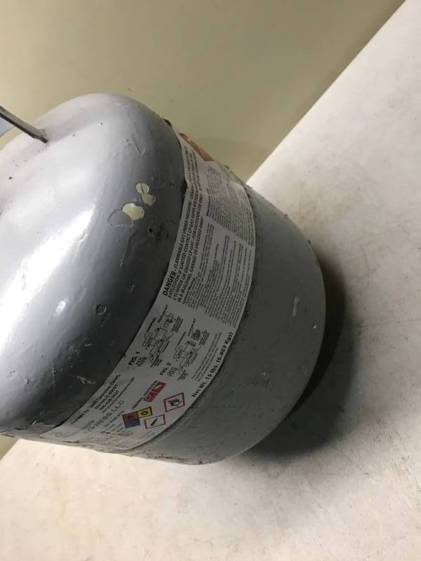 lot 25 image: 20 Pound Propane Tank, Used