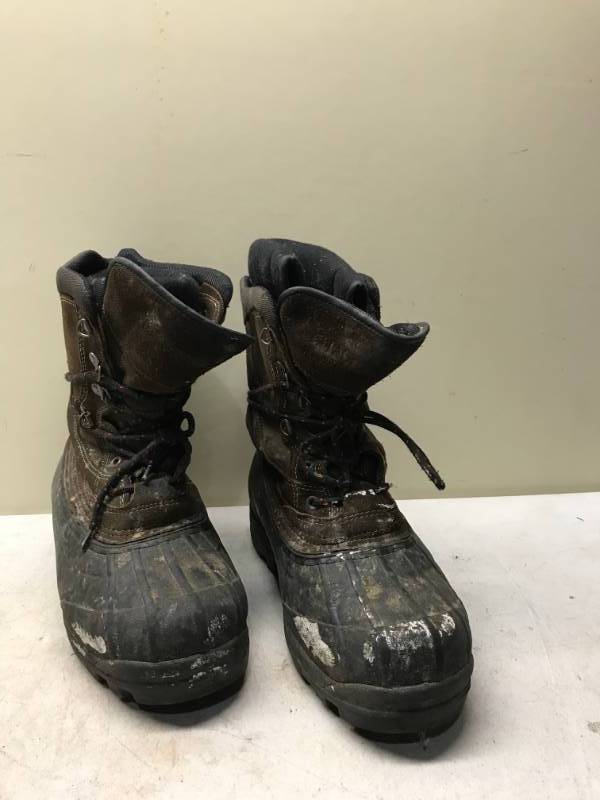 lot 72 image: LaCrosse Winter Boots, Used, Show Wear, Size 10