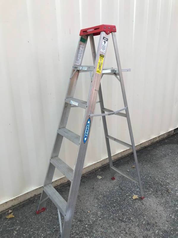 lot 2 image: 6 Werner Aluminium Folding Ladder