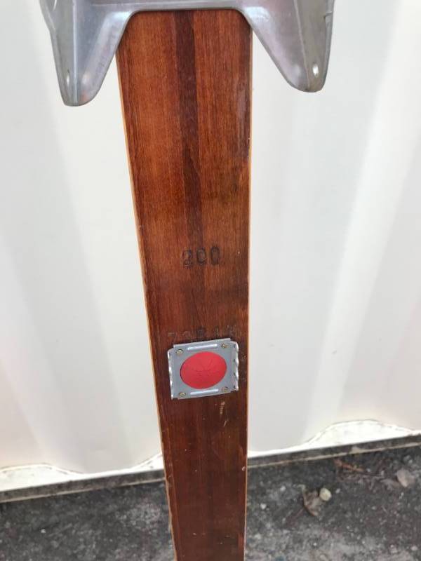 lot 6 image: Vintage Arvids Eagle Wooden Cross Country Skis, Good Condition, Made In Norway