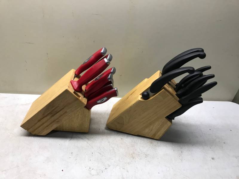 Sold at Auction: Miracle Blade Knife Set & Knife Block