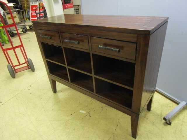 lot 101 image: SOLID WOOD SERVER WITH STEMWARE RACK