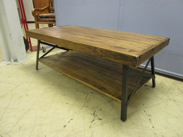 lot 118 image: HANDCRAFTED RUSTIC WOOD AND METAL COFFEE TABLE
