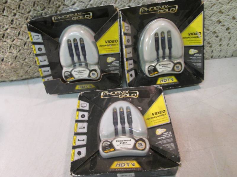 lot 35 image: Lot of 3 Phoenix Gold Component Vid...