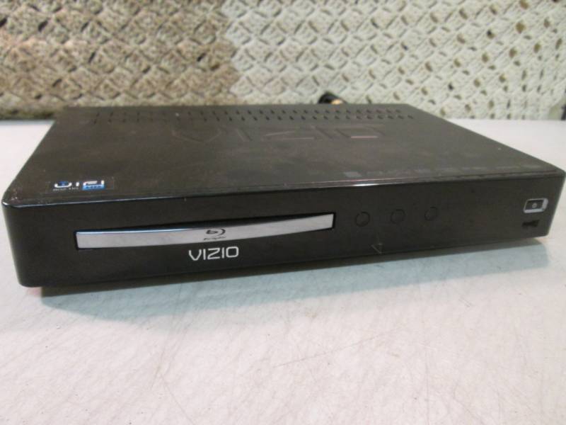 lot 46 image: Vizio Blu-Ray Disc Player No Remote...