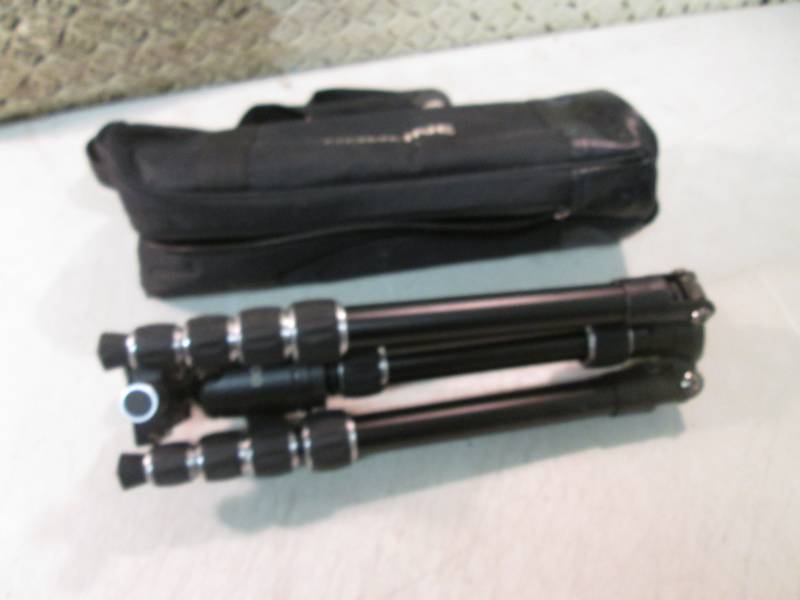 lot 76 image: Dolica Proline Professional Aluminu...