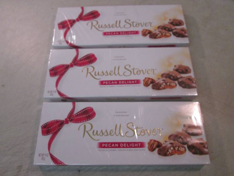 lot 137 image: 3 Boxes of Russell Stover Pecan Del...