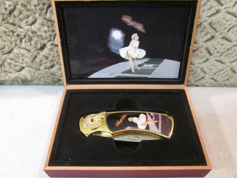 lot 176 image: Marilyn Monroe Collectors Box Knife...